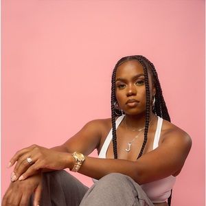 Meet your Posher, Johnna